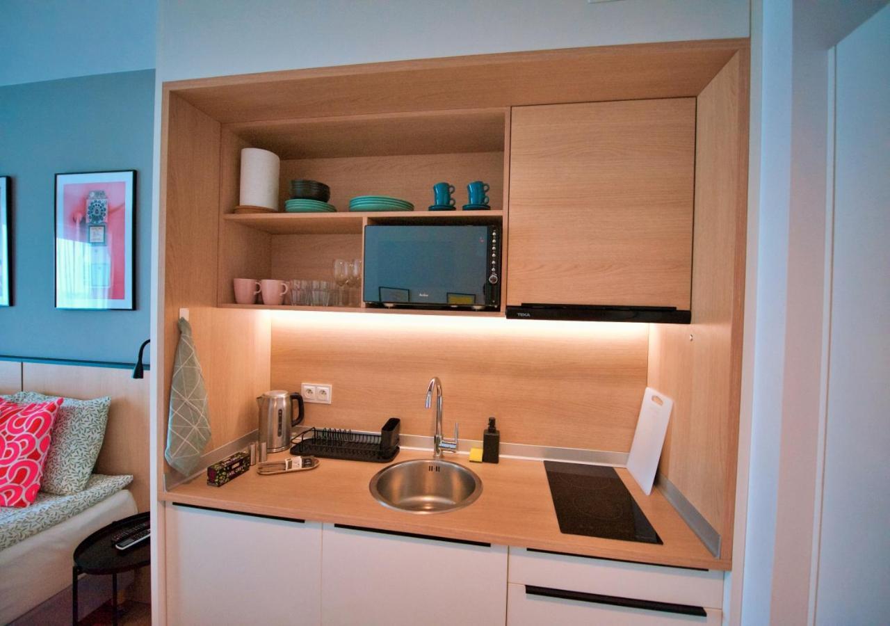 Bk Aparthotel Praga - National Stadium - Comfortable Apartment For 4 People Varsovia Exterior foto